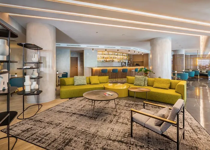 Отель Barcelo Costa Vasca Сан-Себастьян